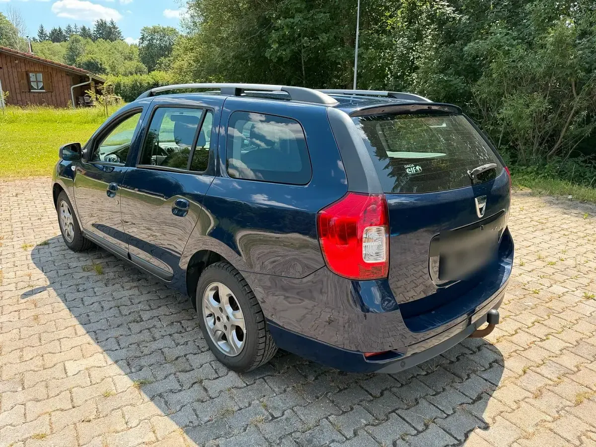 Gebraucht Dacia Logan MCV Celebration 90 PS (66 kW) 2015 Blau Kombi
