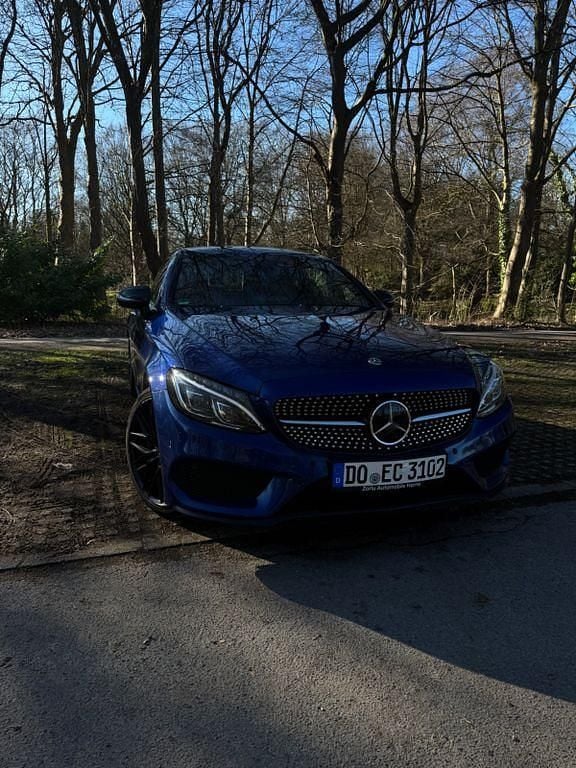 Gebraucht Mercedes C400 AMG line 333 PS (244 kW) 2017 Blau Coupé