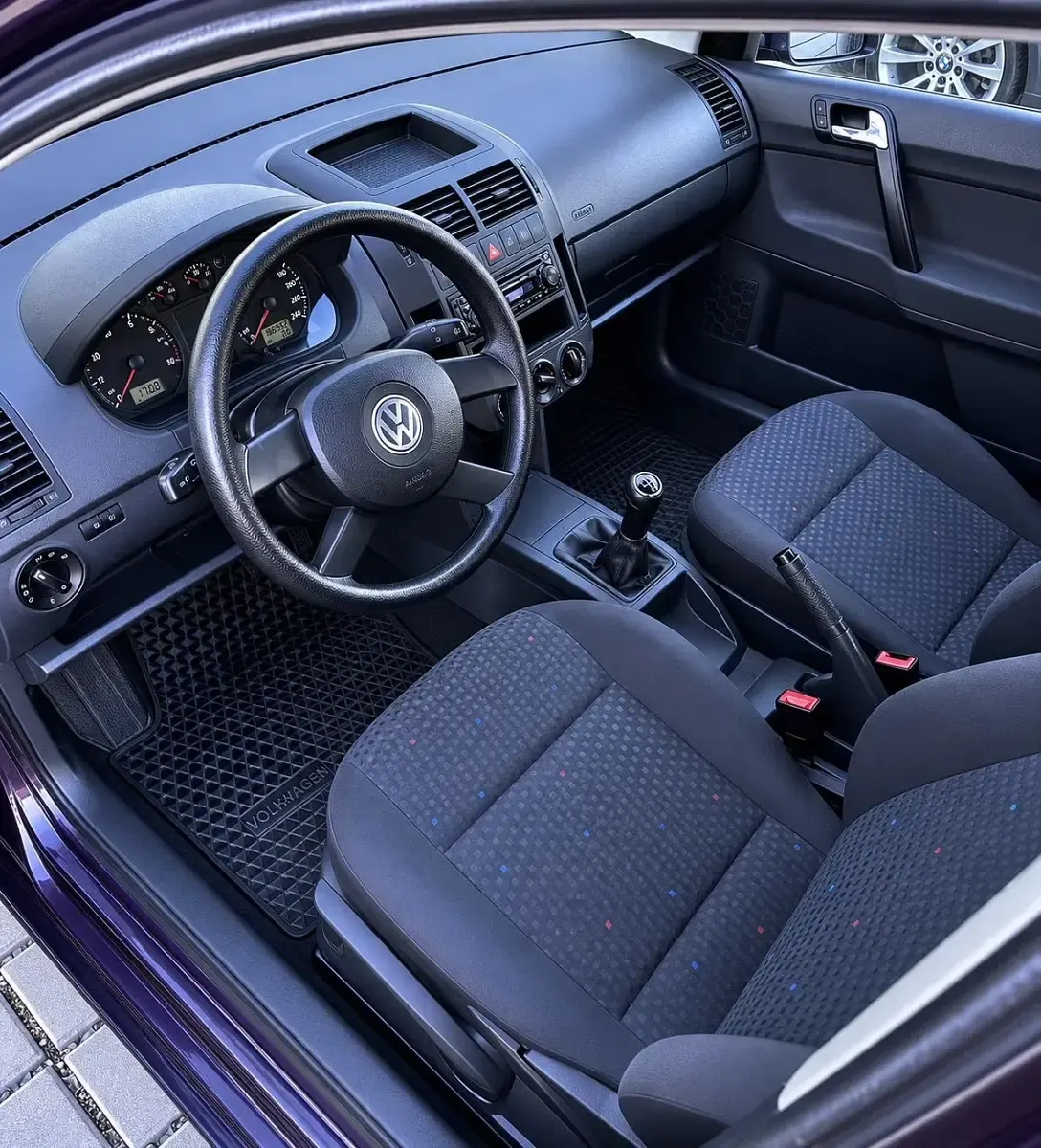 Gebraucht VW Polo 75 PS (55 kW) 2000 Violet Kleinwagen