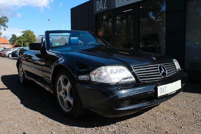 Schwarz Gebraucht 1999 Mercedes SL320 AMG Cabrio | 18.995 € (Fairer Preis) - Bild 1/4