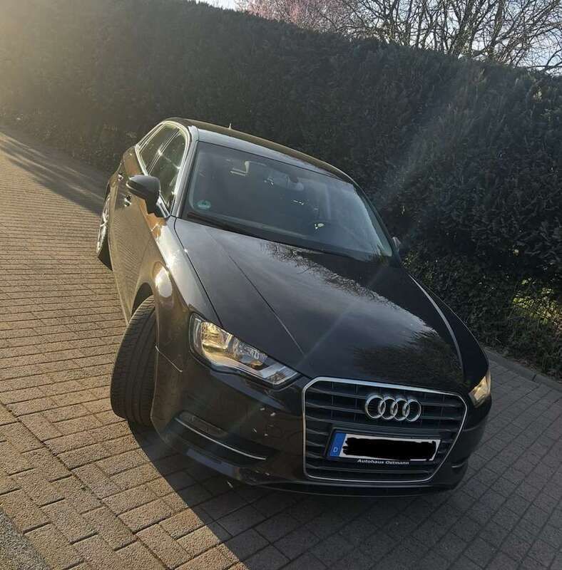 Braun Gebraucht 2013 Audi A3 Attraction Kleinwagen | 8.999 € (Fairer Preis) - Bild 1/4