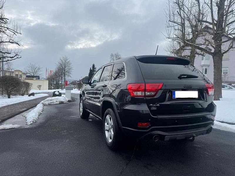 Gebraucht Jeep Grand Cherokee Limited 241 PS (177 kW) 2013 Schwarz SUV