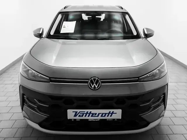 Neu VW T-Roc Life 116 PS (85 kW) 2026 Grau SUV