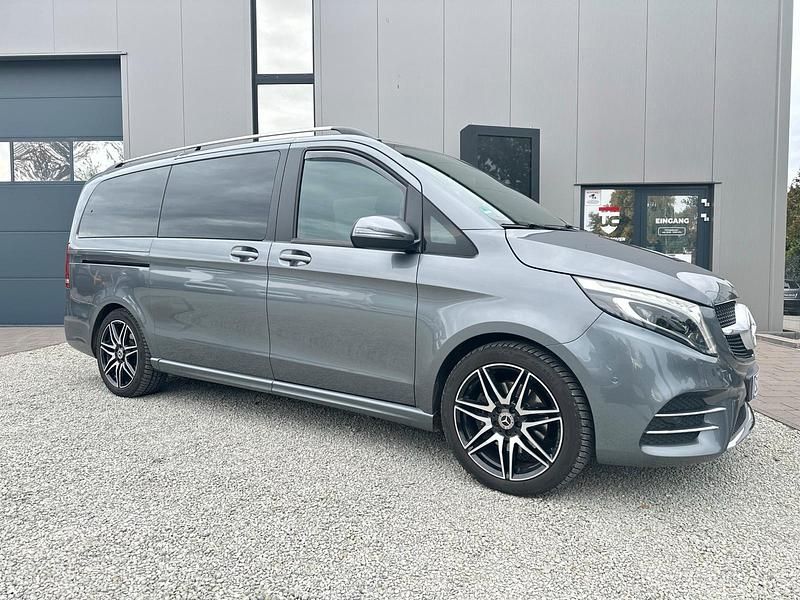 Grau Gebraucht 2020 Mercedes V250 AMG Van / Kleinbus | 48.690 € (Fairer Preis) - Bild 1/4