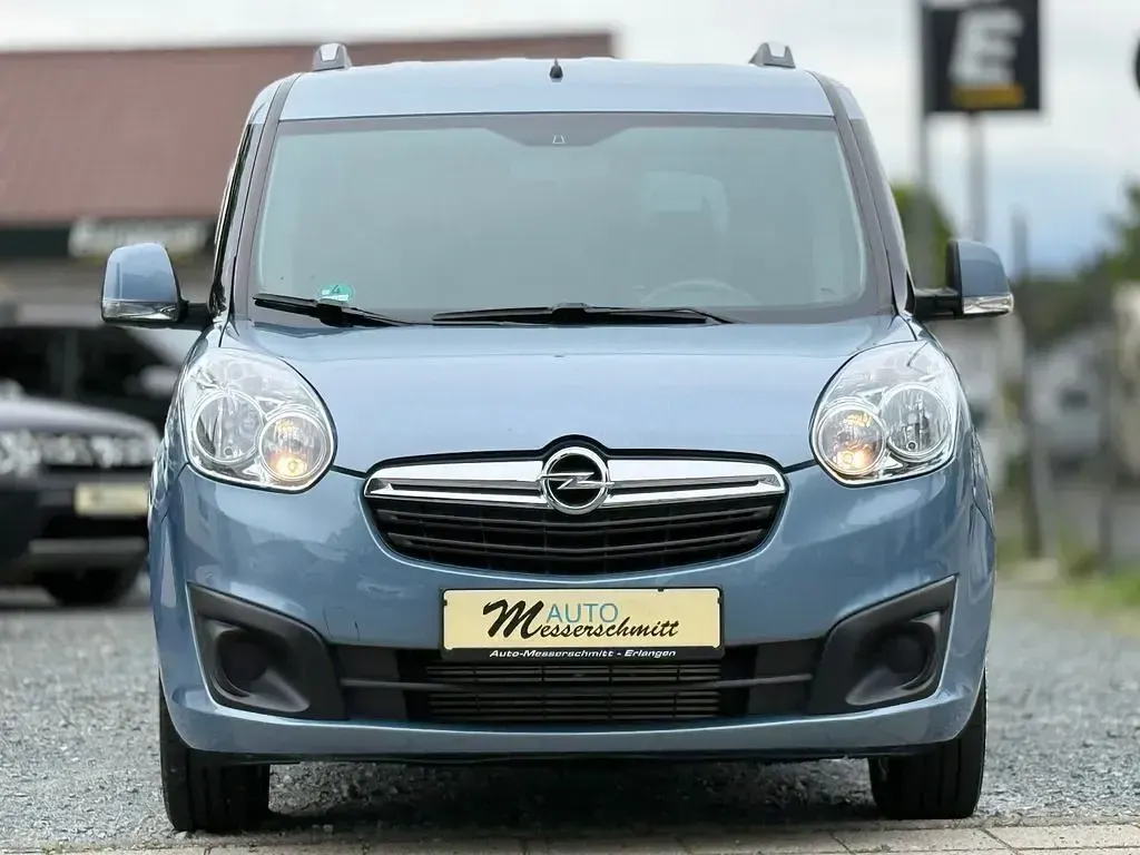 Gebraucht Opel Combo Edition 105 PS (77 kW) 2012 Blau Van / Kleinbus