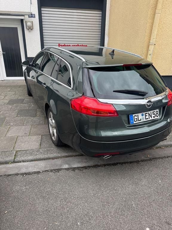 Gebraucht Opel Insignia 260 PS (191 kW) 2009 Kombi
