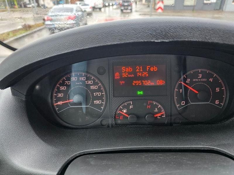 Gebraucht Fiat Ducato 204 PS (150 kW) 2018 Weiß Van