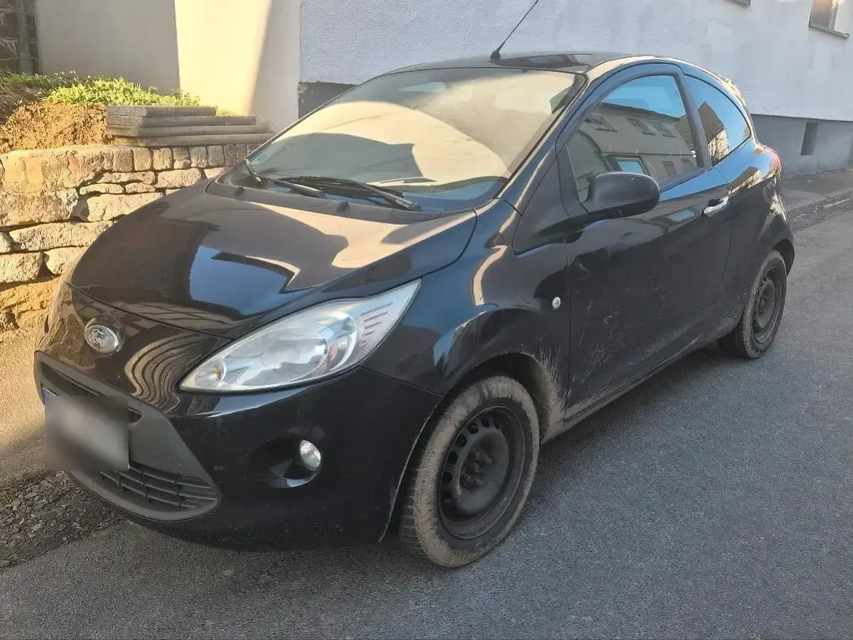 Usata Ford Ka 75 CV (55 kW) 2010 Nero Utilitaria