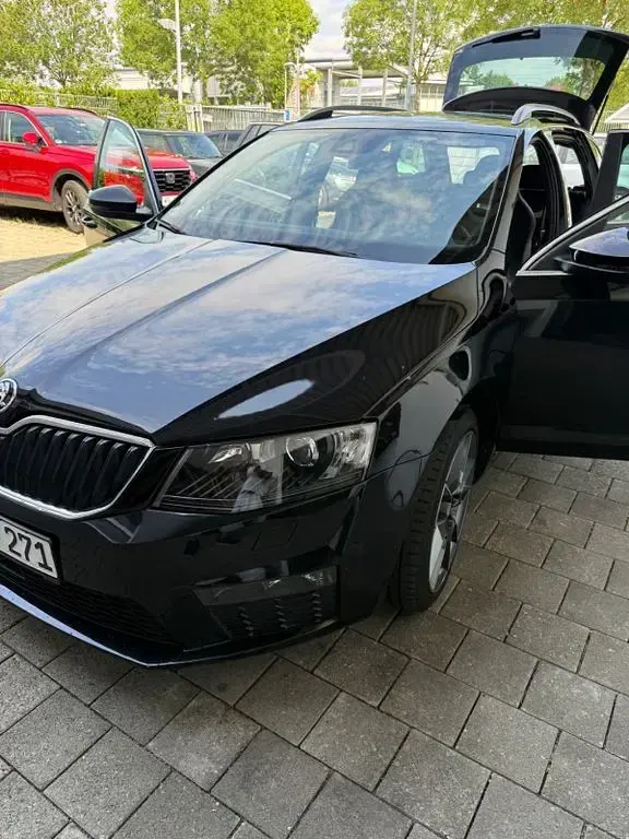 Gebraucht Skoda Octavia RS 184 PS (135 kW) 2015 Schwarz Kombi