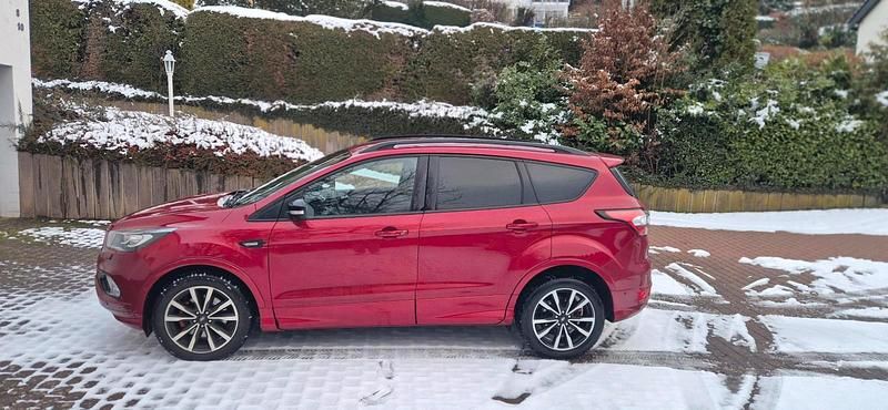 Gebraucht Ford Kuga ST-Line 180 PS (132 kW) 2020 SUV