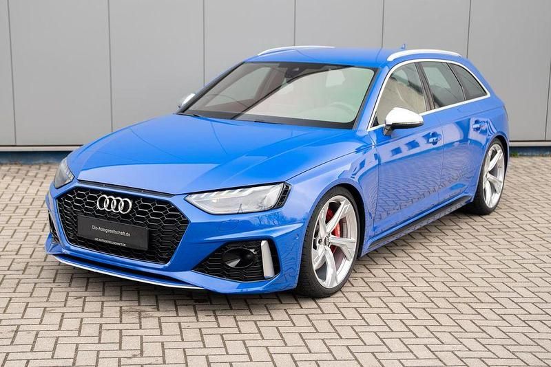 Gebraucht Audi RS4 Design 450 PS (330 kW) 2020 Individuallackierungen audi ex Kombi
