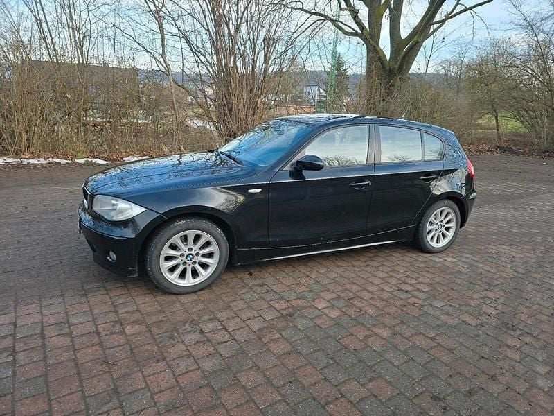 Gebraucht BMW 120 150 PS (110 kW) 2005 Schwarz Kleinwagen