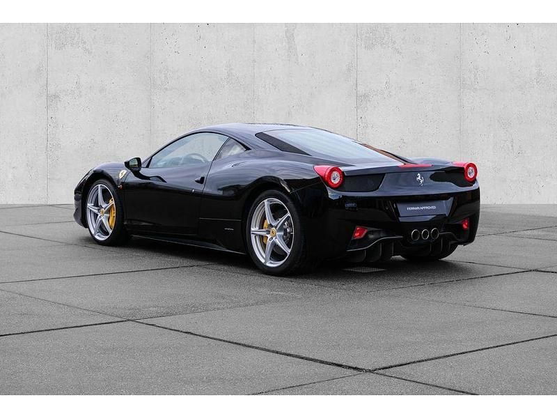 Gebraucht Ferrari 458 570 PS (419 kW) 2011 Schwarz Coupé