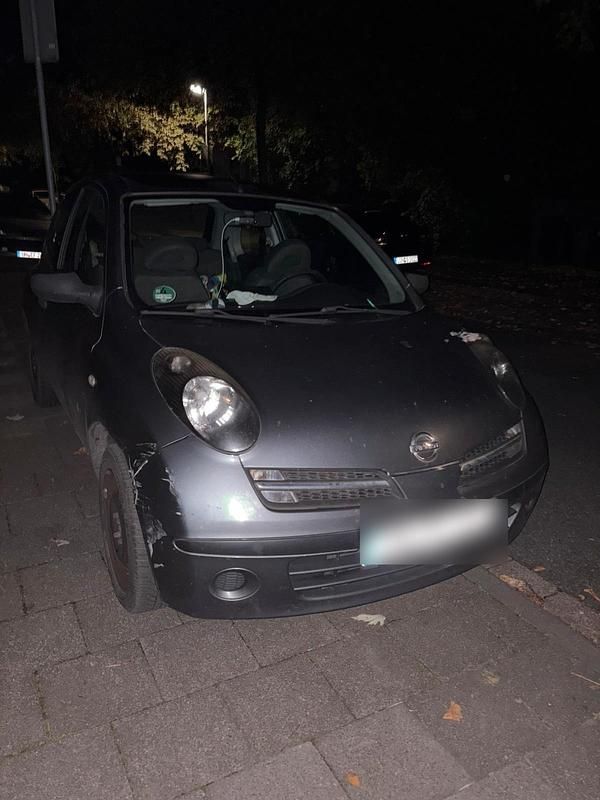 Grau Gebraucht 2006 Nissan Micra Kleinwagen | 800 € (Guter Preis) - Bild 1/4