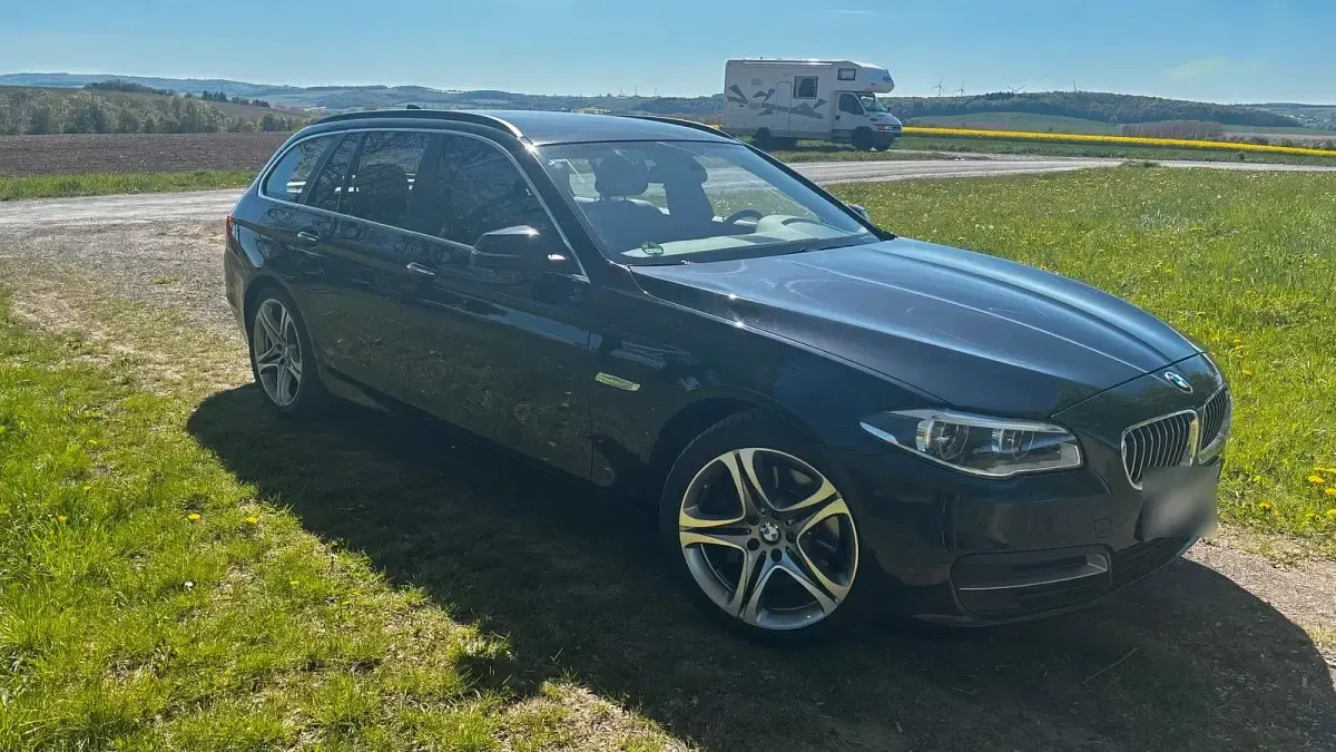 Second-hand BMW 525 218 CP (160 kW) 2014 Negru Break