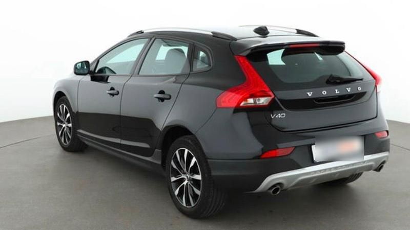 Gebraucht Volvo V40 CC 152 PS (111 kW) 2019 Schwarz Kombi