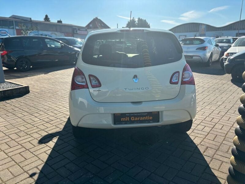 Gebraucht Renault Twingo Dynamique 75 PS (55 kW) 2012 Gelb Kleinwagen