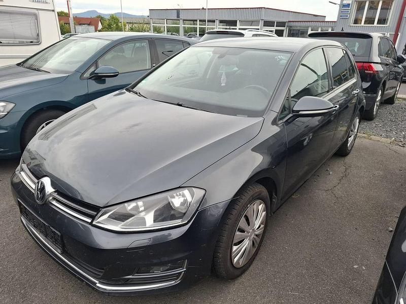 Carbon steel grey metallic Gebraucht 2016 VW Golf VII Allstar Limousine | 7.999 € (Fairer Preis) - Bild 1/4