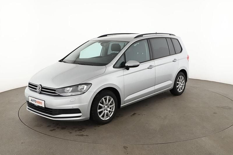 Gebraucht VW Touran Comfortline 150 PS (110 kW) 2020 Van / Kleinbus