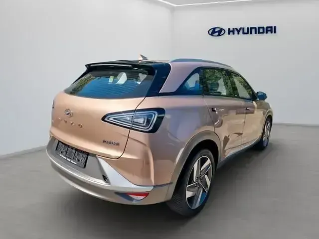 Gebraucht Hyundai Nexo Premium 184 PS (135 kW) 2020 Gold SUV