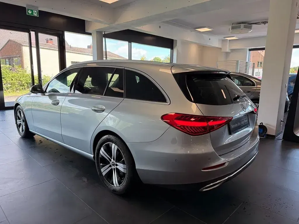Gebraucht Mercedes C180 Advanced Plus 170 PS (125 kW) 2024 Lack hightechsilber Limousine