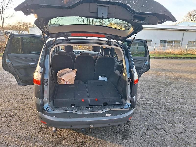 Blau Gebraucht 2007 Ford S-MAX S Van / Kleinbus | 4.300 € - Bild 1/4