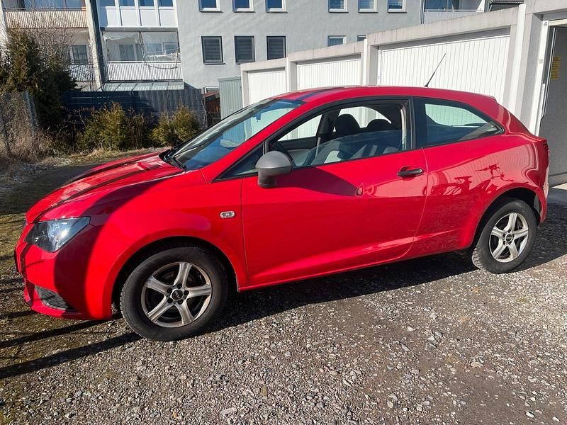 Gebraucht Seat Ibiza 69 PS (50 kW) 2015 Rot Kleinwagen