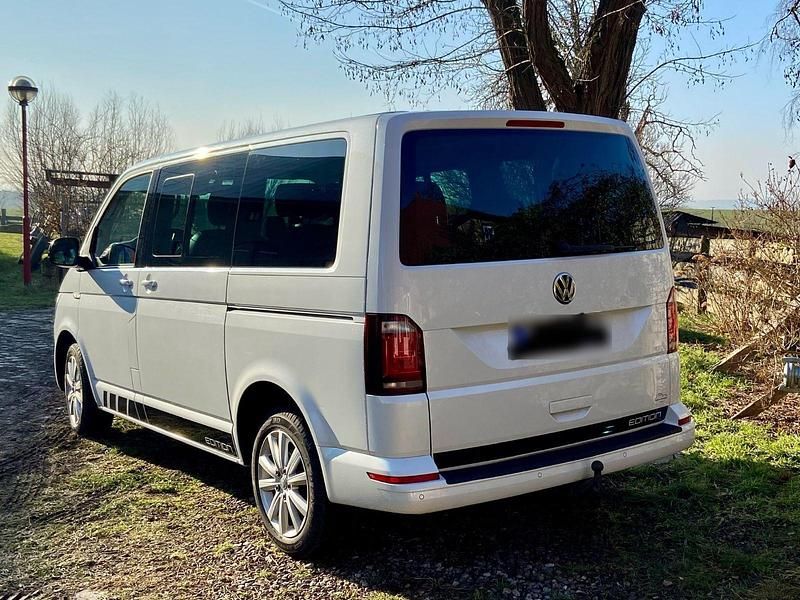 Gebraucht VW Multivan 204 PS (150 kW) 2018 Weiß Van