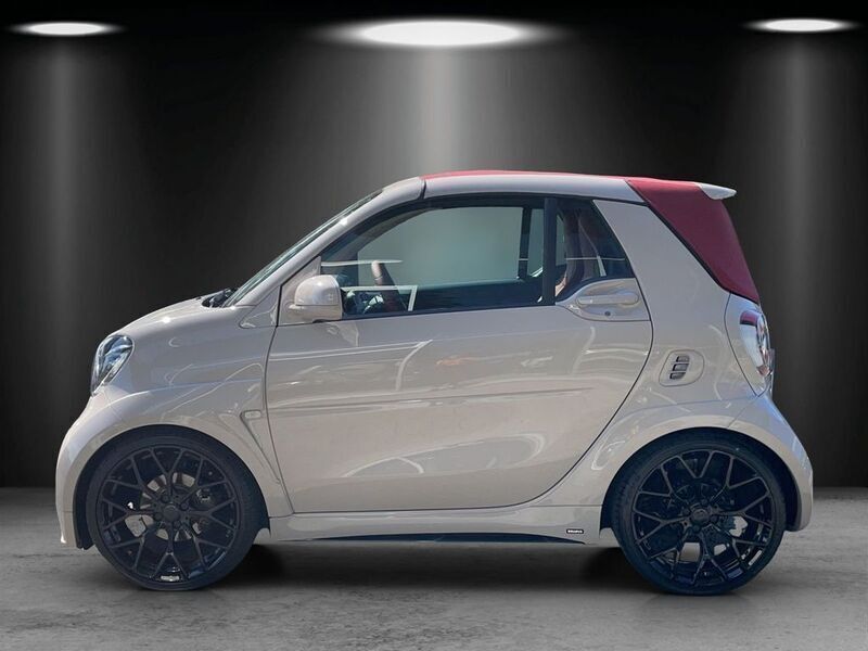 Gebraucht Smart ForTwo Cabrio Brabus 121 PS (88 kW) 2019 Andere farbe Cabrio