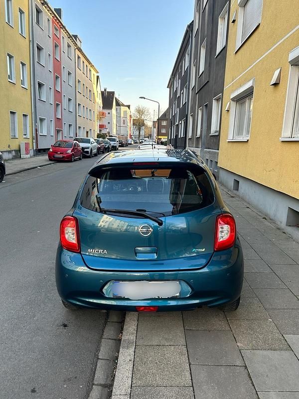 Gebraucht Nissan Micra 80 PS (58 kW) 2013 Blau Kleinwagen