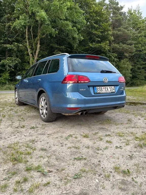 Gebraucht VW Golf VII 122 PS (89 kW) 2013 Blau Kombi