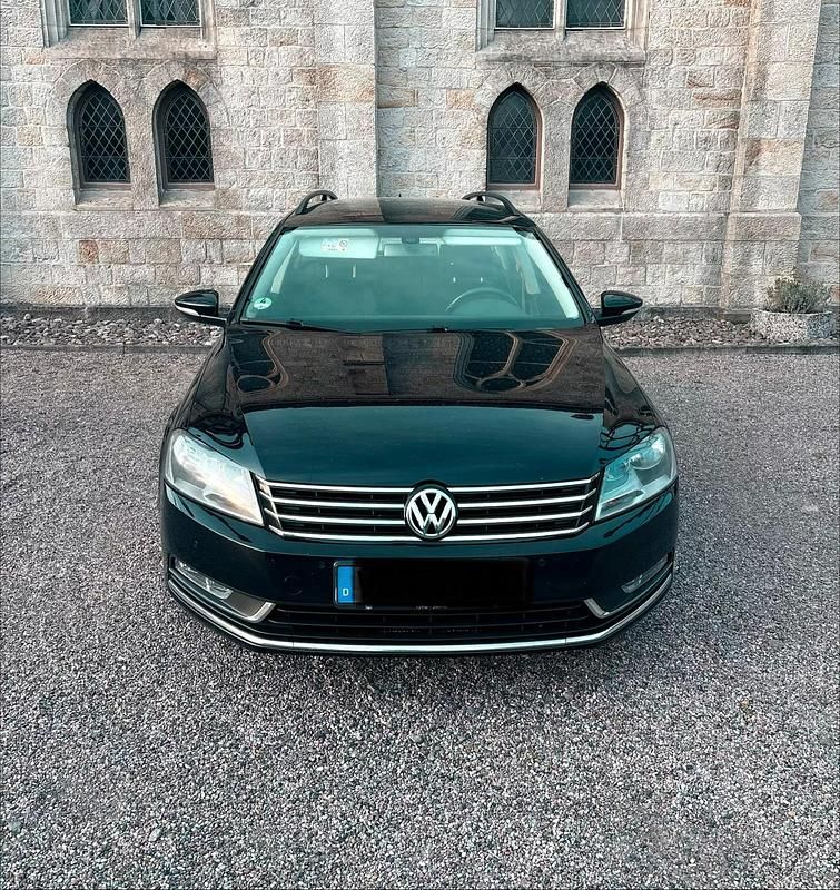 Gebraucht VW Passat 140 PS (102 kW) 2014 Schwarz Kombi