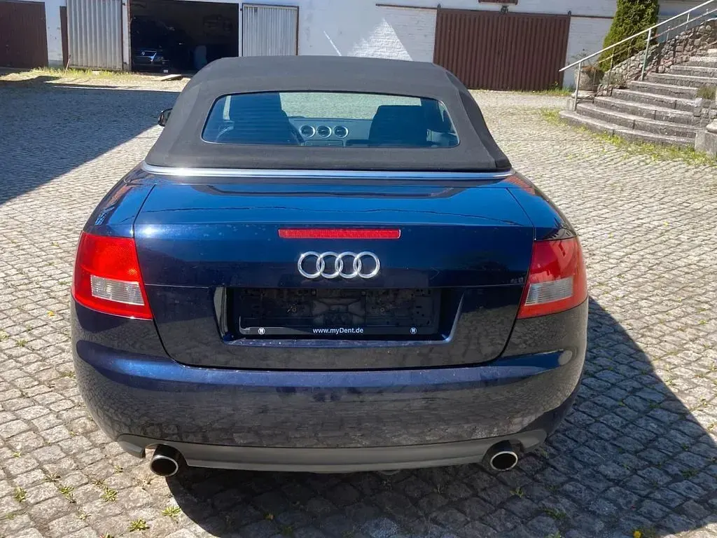Gebraucht Audi Cabriolet Basis 170 PS (125 kW) 2003 Blau Cabrio