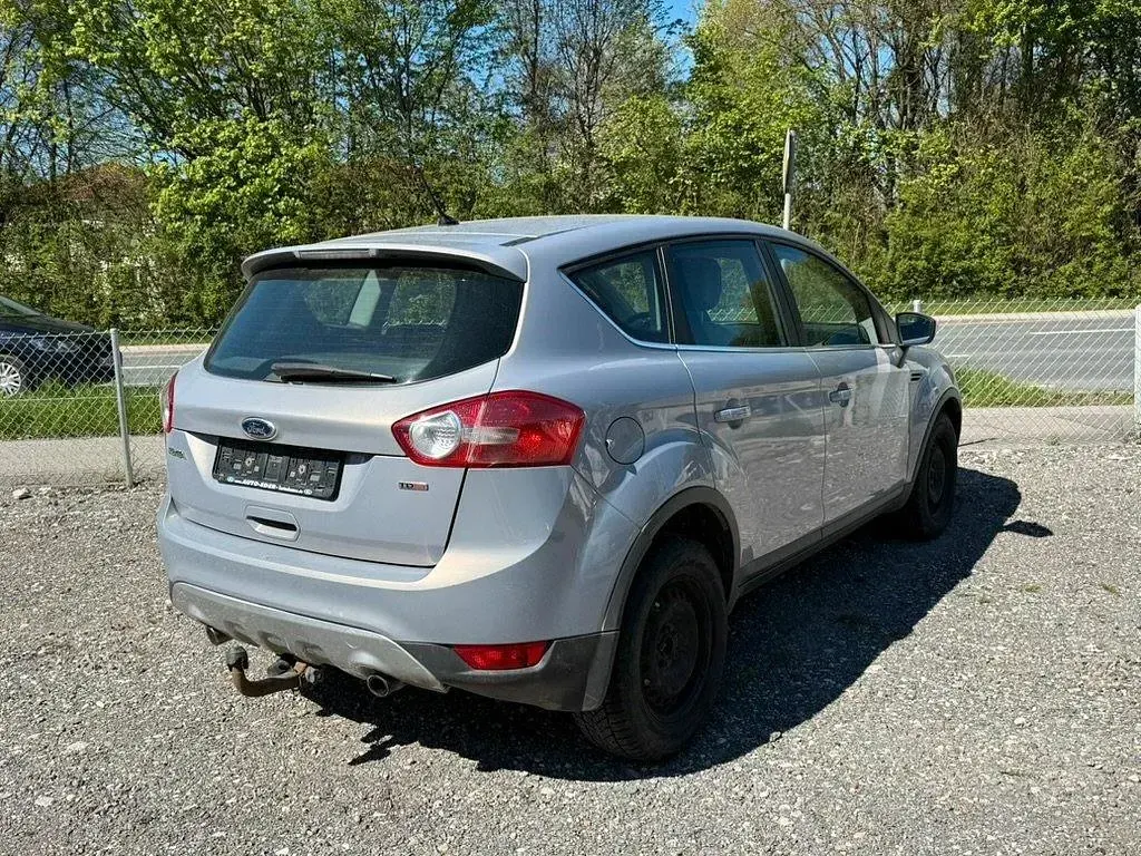 Brugt Ford Kuga 140 HK (102 kW) 2011 Grå SUV