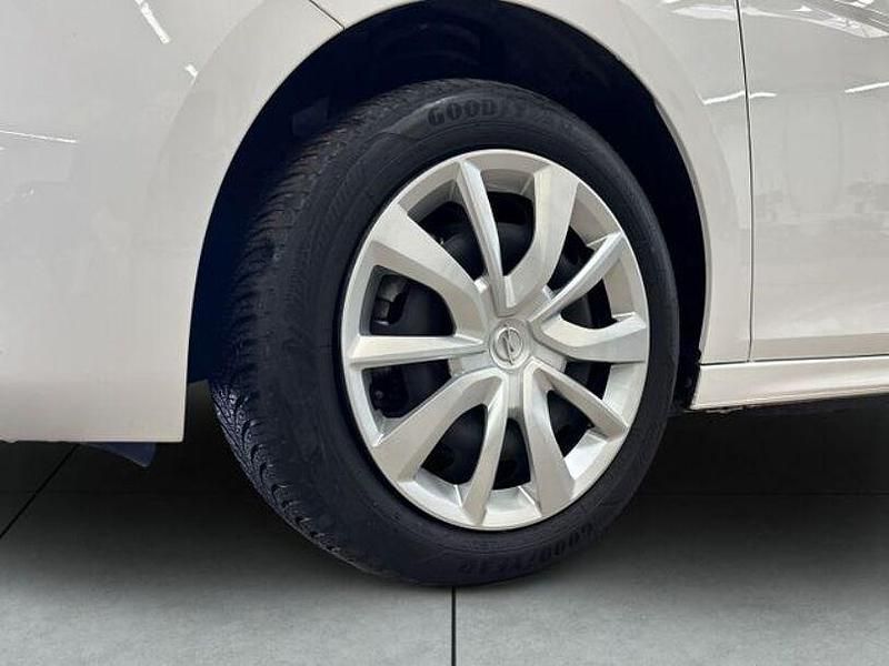 Gebraucht Opel Corsa-e Edition 100 kW (136 PS) 2023 Jade weiss/arktis weiss Kleinwagen