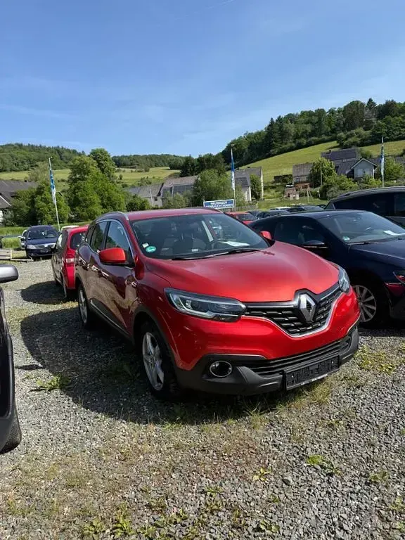 Gebraucht Renault Kadjar Experience 131 PS (96 kW) 2015 Rot SUV