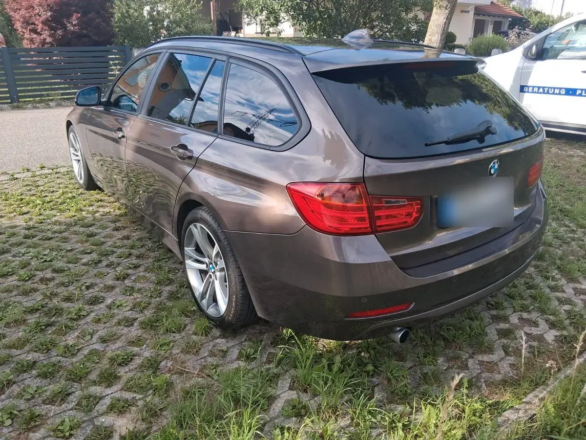 Gebraucht BMW 320 184 PS (135 kW) 2014 Braun Kombi