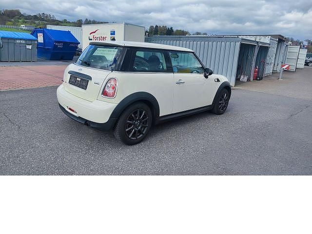Gebraucht Mini ONE Pepper 98 PS (72 kW) 2011 Pepper (old english) white Kleinwagen