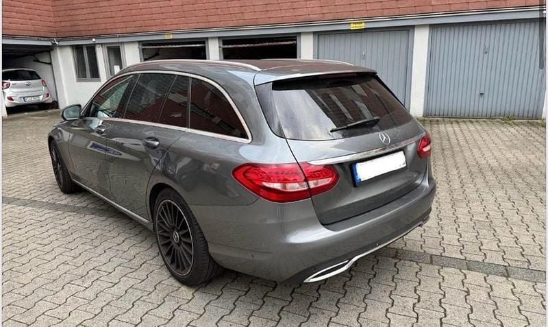 Second-hand Mercedes C180 156 CP (114 kW) 2016 Gri Break