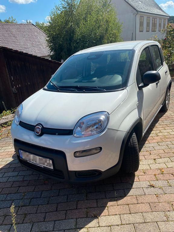 Gebraucht Fiat Panda 69 PS (50 kW) 2024 Weiß Kleinwagen