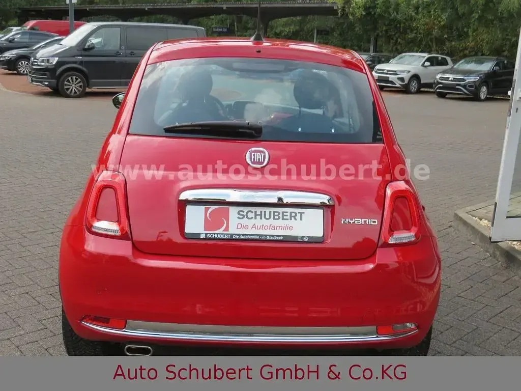 Gebraucht Fiat 500 Dolcevita 69 PS (50 kW) 2024 Rot Kleinwagen