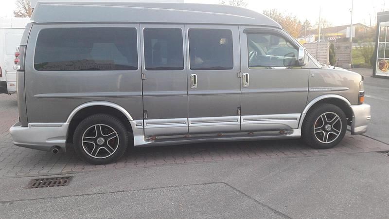 Gebraucht Chevrolet Express 290 PS (213 kW) 2007 Grau Van