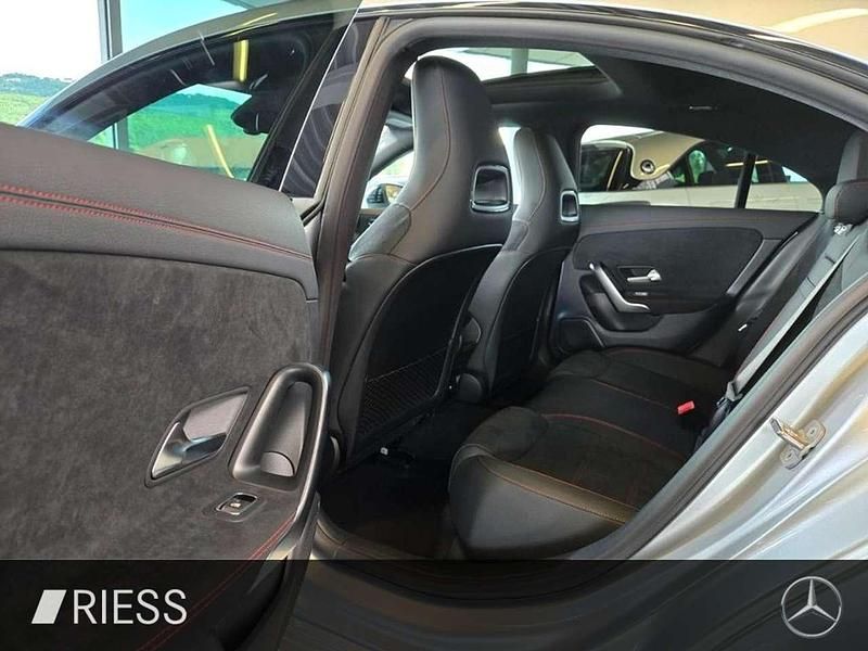 Gebraucht Mercedes CLA220 AMG 190 PS (139 kW) 2025 Hightech silver Limousine