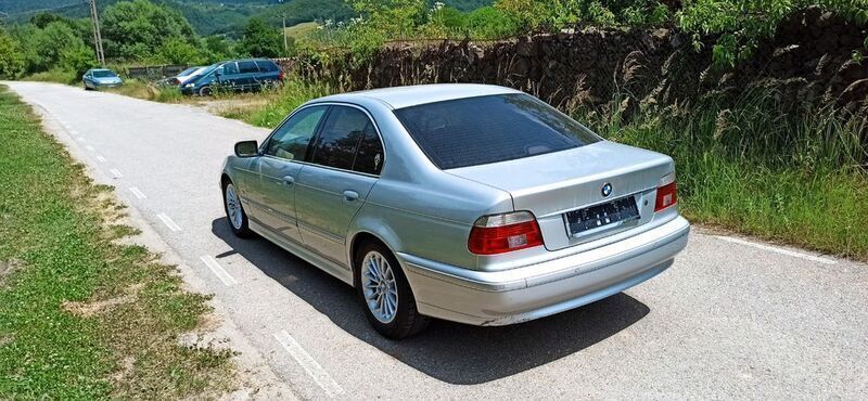 Gebraucht BMW 520 Exclusive 170 PS (125 kW) 2003 Grau Limousine