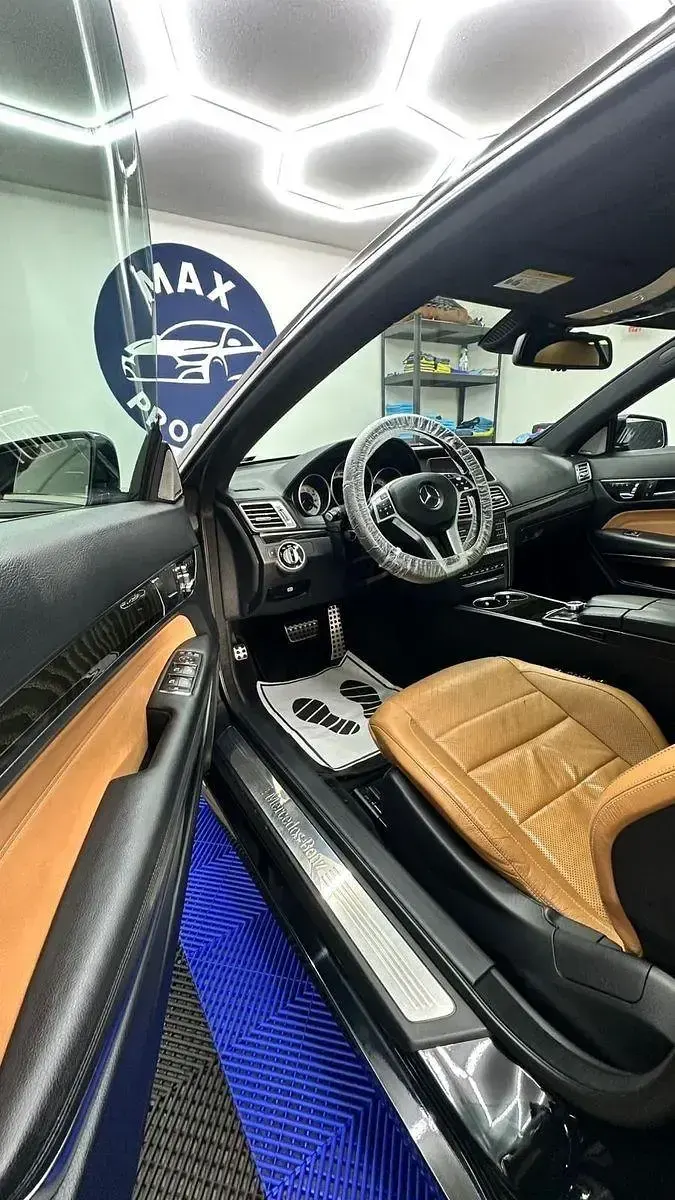 Gebraucht Mercedes E400 333 PS (244 kW) 2016 Schwarz Coupé