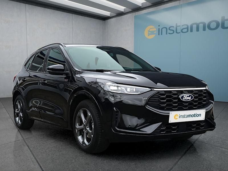 Gebraucht Ford Kuga ST-Line 186 PS (136 kW) 2025 Schwarz SUV