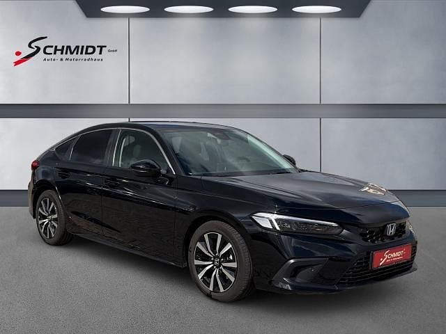 Gebraucht Honda Civic Elegance 143 PS (105 kW) 2024 Schwarz Limousine