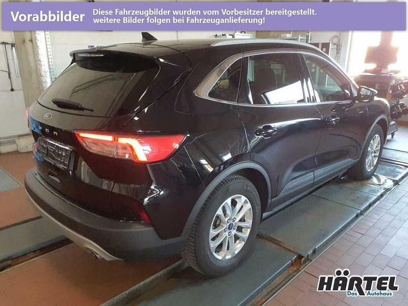 Gebraucht Ford Kuga Titanium 190 PS (139 kW) 2020 Obsidianschwarz (black), metallic SUV