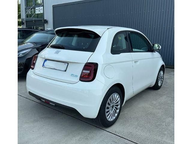 Gebraucht Fiat 500e 86 kW (118 PS) 2023 Arktis weiß) (weiss Kleinwagen