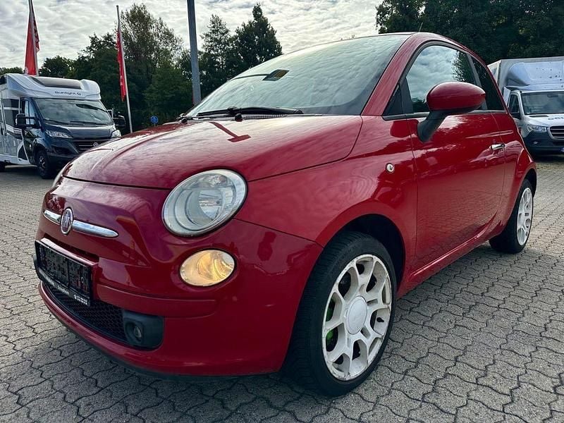 Rot Gebraucht 2010 Fiat 500 Lounge Kleinwagen | 3.980 € (Guter Preis) - Bild 1/4